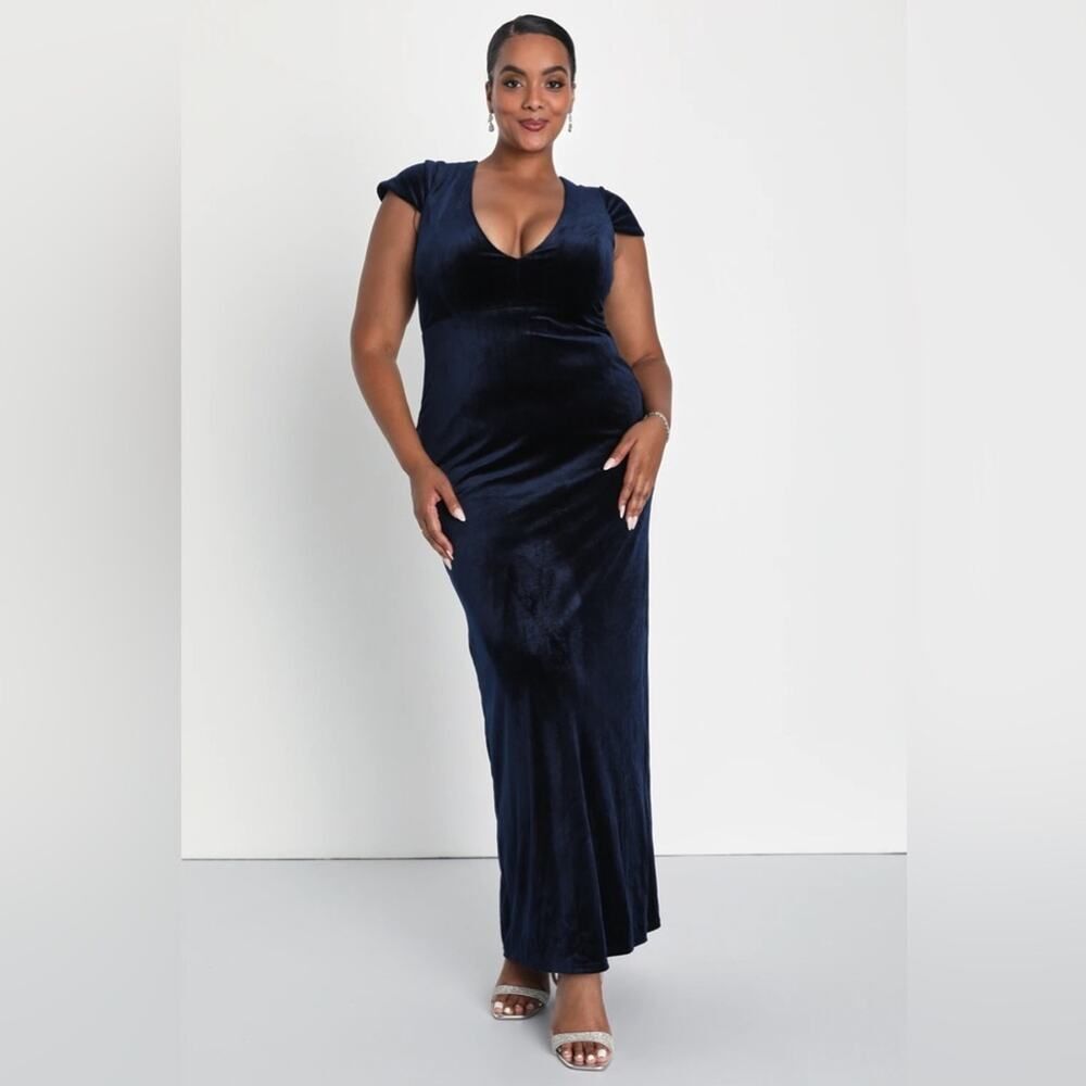 Lulus Feeling Flawless Navy Blue Velvet V-Neck Maxi Dress